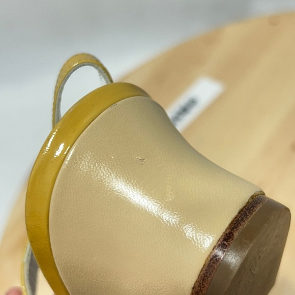 Bruno Magli Womens Peep Toe Tan Beige‎ Leather Wedge Slingback NWOB - Size 7B - Picture 9 of 9